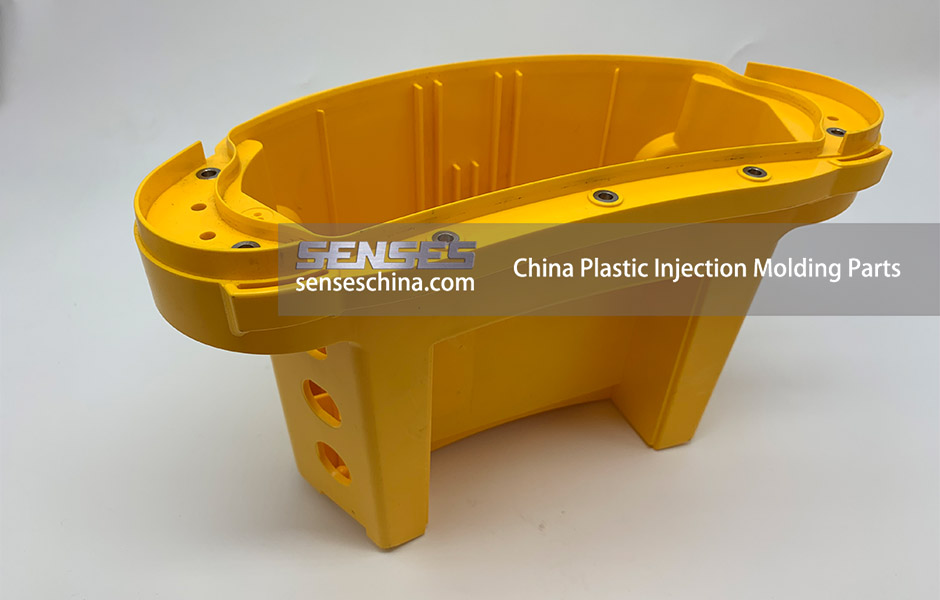 China Plastic Injection Molding Parts