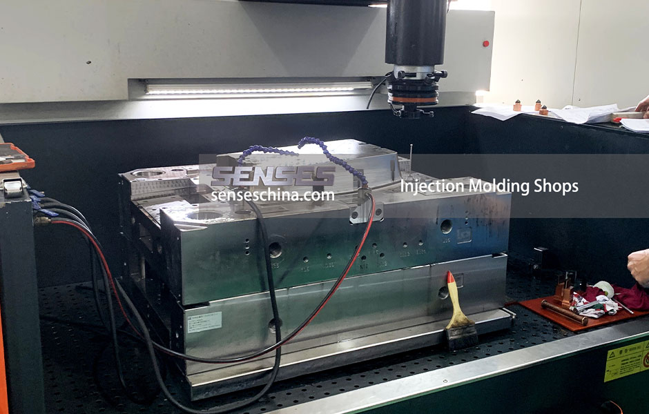 Injection Molding Shops