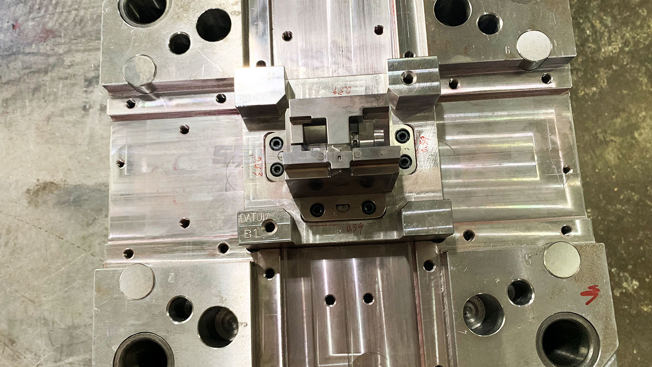 Soft vs. Hard Tooling in Injection Molding