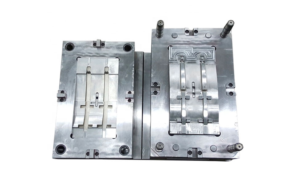 Electronic Parts Injection Mould