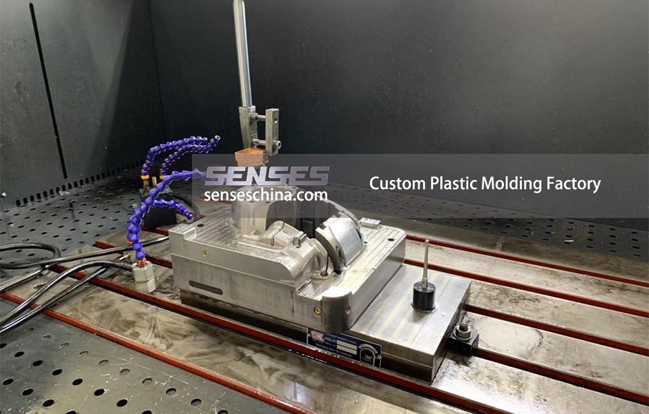 Custom Plastic Molding Factory
